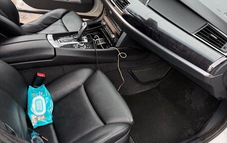 BMW 5 серия, 2012 год, 1 950 000 рублей, 6 фотография