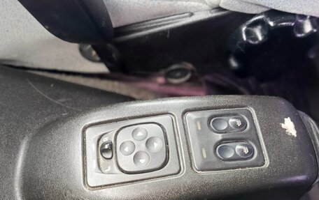 Chevrolet Niva I рестайлинг, 2003 год, 299 999 рублей, 15 фотография