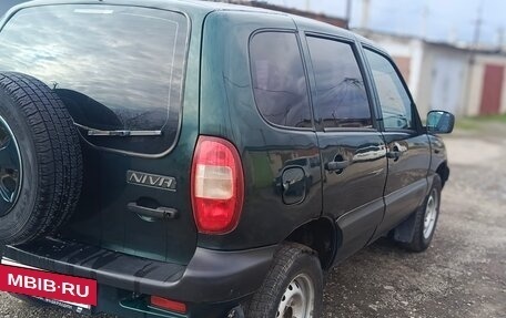 Chevrolet Niva I рестайлинг, 2003 год, 299 999 рублей, 7 фотография