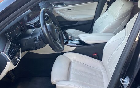 BMW 5 серия, 2017 год, 3 580 000 рублей, 10 фотография