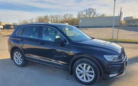 Volkswagen Tiguan II, 2017 год, 2 300 000 рублей, 8 фотография