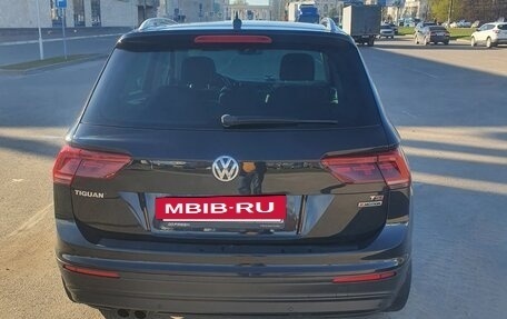 Volkswagen Tiguan II, 2017 год, 2 300 000 рублей, 7 фотография