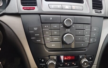 Opel Insignia II рестайлинг, 2011 год, 840 000 рублей, 12 фотография