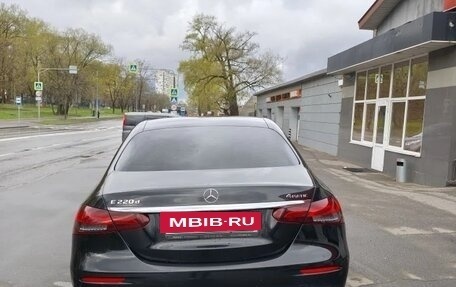 Mercedes-Benz E-Класс, 2020 год, 3 500 000 рублей, 2 фотография