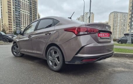 Hyundai Solaris II рестайлинг, 2021 год, 1 650 000 рублей, 7 фотография