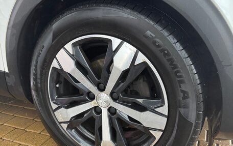 Peugeot 3008 II, 2017 год, 1 700 000 рублей, 11 фотография