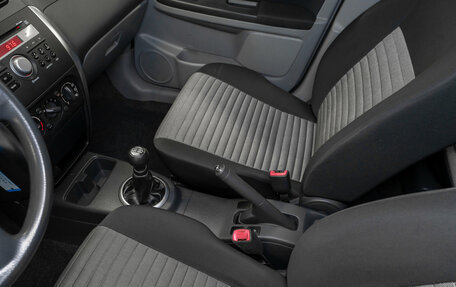 Suzuki SX4 II рестайлинг, 2010 год, 780 000 рублей, 14 фотография