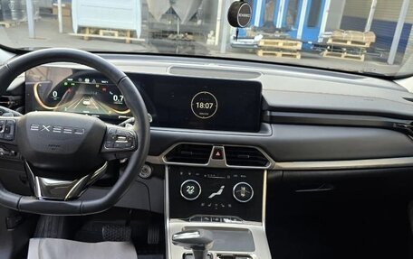 CheryExeed TXL, 2023 год, 2 495 000 рублей, 23 фотография