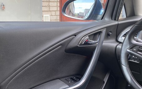 Opel Astra J, 2013 год, 870 000 рублей, 13 фотография