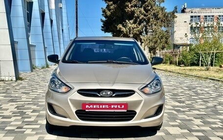 Hyundai Solaris II рестайлинг, 2014 год, 900 000 рублей, 6 фотография