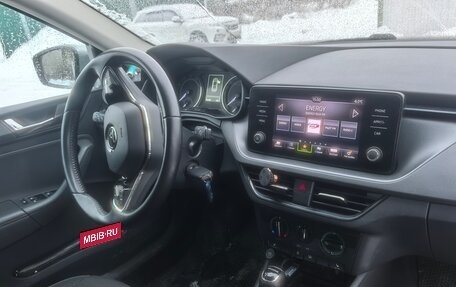 Skoda Rapid II, 2022 год, 1 550 000 рублей, 2 фотография