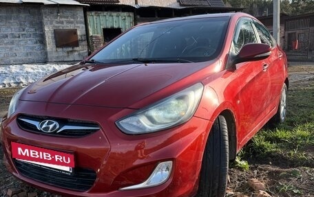 Hyundai Solaris II рестайлинг, 2012 год, 840 000 рублей, 2 фотография