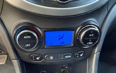 Hyundai Solaris II рестайлинг, 2012 год, 840 000 рублей, 18 фотография