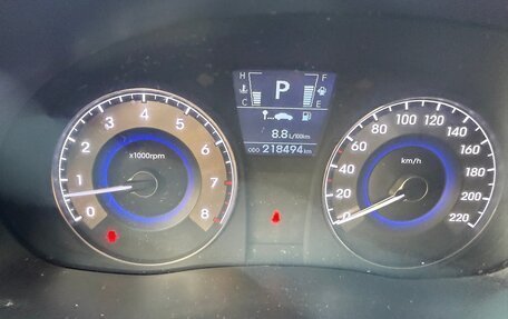 Hyundai Solaris II рестайлинг, 2012 год, 840 000 рублей, 15 фотография