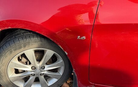 Hyundai Solaris II рестайлинг, 2012 год, 840 000 рублей, 21 фотография