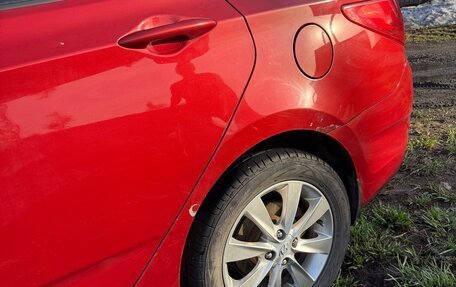 Hyundai Solaris II рестайлинг, 2012 год, 840 000 рублей, 22 фотография