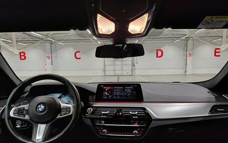 BMW 5 серия, 2019 год, 4 400 000 рублей, 17 фотография