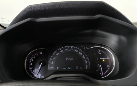 Toyota RAV4, 2021 год, 3 700 000 рублей, 6 фотография