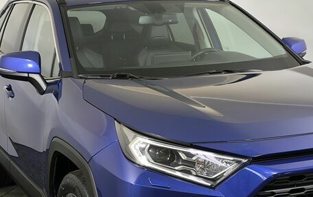 Toyota RAV4, 2021 год, 3 700 000 рублей, 20 фотография