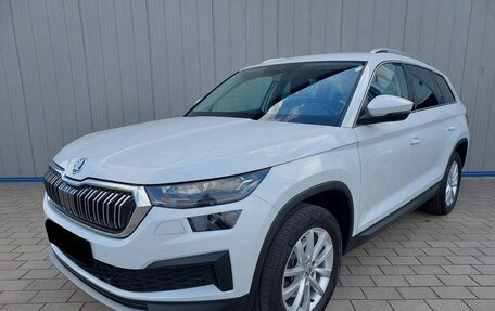 Skoda Kodiaq I, 2023 год, 4 400 000 рублей, 1 фотография