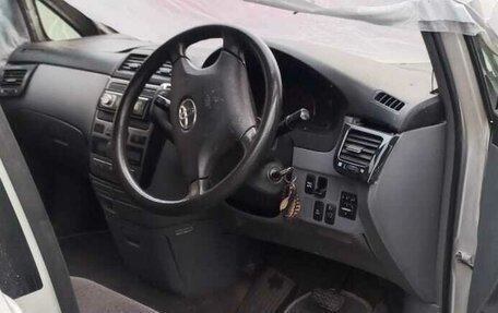 Toyota Ipsum II, 2002 год, 149 000 рублей, 1 фотография