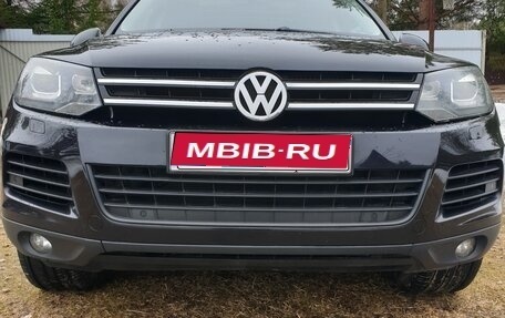 Volkswagen Touareg III, 2010 год, 1 900 000 рублей, 1 фотография