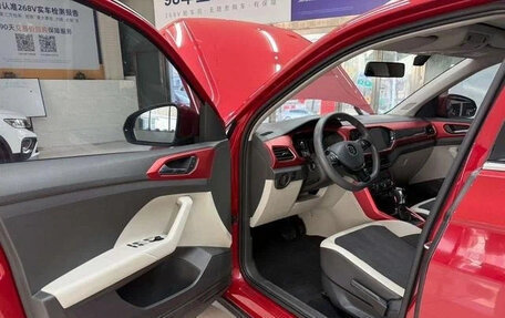 Volkswagen T-Cross I, 2022 год, 1 380 000 рублей, 8 фотография