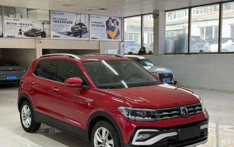 Volkswagen T-Cross I, 2022 год, 1 380 000 рублей, 3 фотография