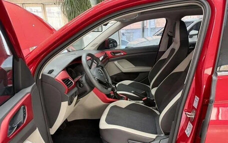 Volkswagen T-Cross I, 2022 год, 1 380 000 рублей, 10 фотография