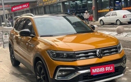 Volkswagen T-Cross I, 2022 год, 1 400 000 рублей, 3 фотография