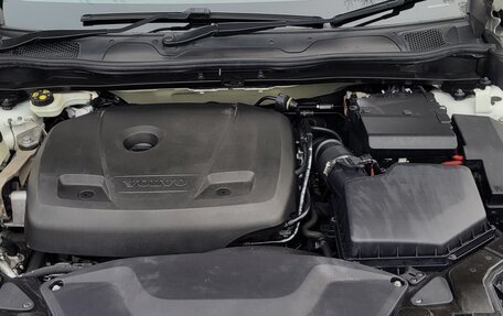 Volvo V40 II рестайлинг, 2017 год, 1 750 000 рублей, 8 фотография