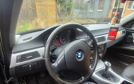 BMW 3 серия, 2007 год, 399 000 рублей, 2 фотография