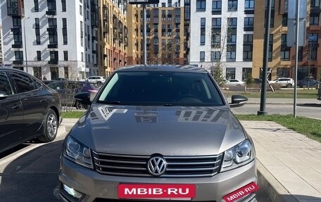 Volkswagen Passat B7, 2014 год, 1 050 000 рублей, 3 фотография