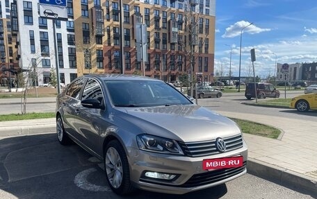 Volkswagen Passat B7, 2014 год, 1 050 000 рублей, 2 фотография