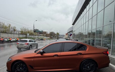 BMW 5 серия, 2019 год, 3 000 000 рублей, 5 фотография