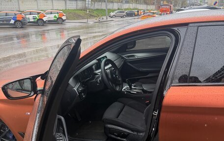 BMW 5 серия, 2019 год, 3 000 000 рублей, 3 фотография