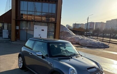 MINI Hatch, 2005 год, 1 000 000 рублей, 2 фотография
