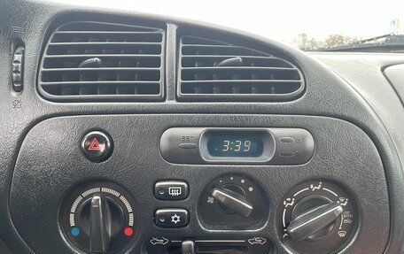 Mitsubishi Mirage VI рестайлинг, 2000 год, 270 000 рублей, 15 фотография