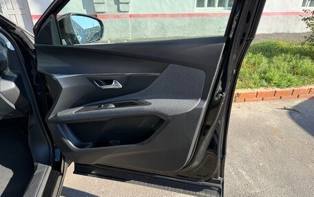 Peugeot 3008 II, 2019 год, 1 800 000 рублей, 10 фотография