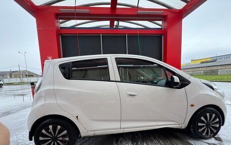 Chevrolet Spark III, 2011 год, 550 000 рублей, 4 фотография