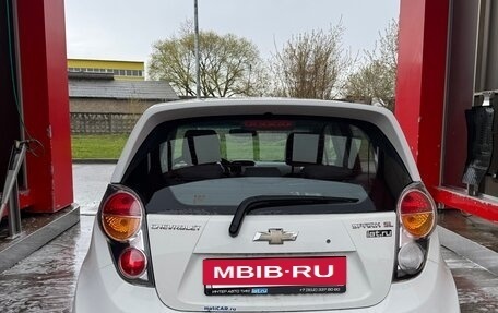 Chevrolet Spark III, 2011 год, 550 000 рублей, 3 фотография