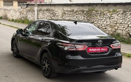 Toyota Camry, 2020 год, 1 650 000 рублей, 5 фотография