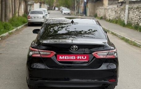 Toyota Camry, 2020 год, 1 650 000 рублей, 4 фотография