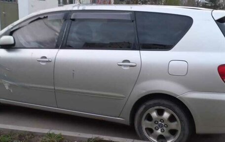 Toyota Ipsum II, 2002 год, 149 000 рублей, 3 фотография