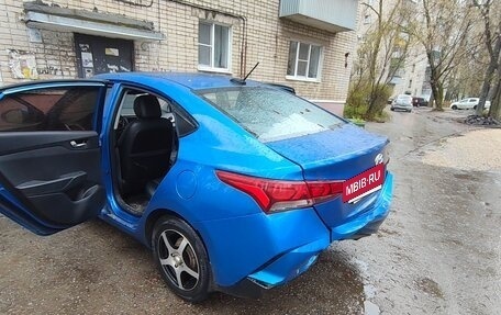 Hyundai Solaris II рестайлинг, 2020 год, 1 100 000 рублей, 7 фотография