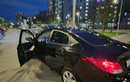 Hyundai Solaris II рестайлинг, 2011 год, 749 000 рублей, 3 фотография