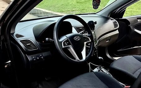 Hyundai Solaris II рестайлинг, 2011 год, 749 000 рублей, 5 фотография