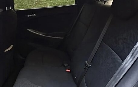 Hyundai Solaris II рестайлинг, 2011 год, 749 000 рублей, 11 фотография