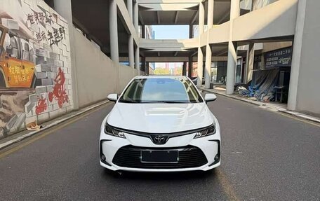 Toyota Corolla, 2022 год, 1 320 000 рублей, 3 фотография