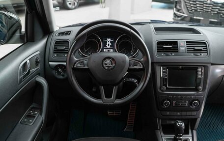Skoda Yeti I рестайлинг, 2017 год, 1 590 000 рублей, 11 фотография